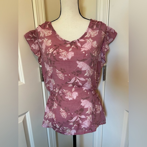 Floral Ruffle short Sleeve Top - Pink - Picture 2 of 5